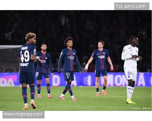 巴黎圣日耳曼主场失利，法甲榜首宝座告别！