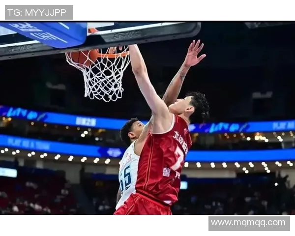 曾凡博引领青岛国信崛起CBA新星展现无限潜力与未来希望 曾凡博引领青岛国信崛起CBA新星展现无限潜力与未来希望