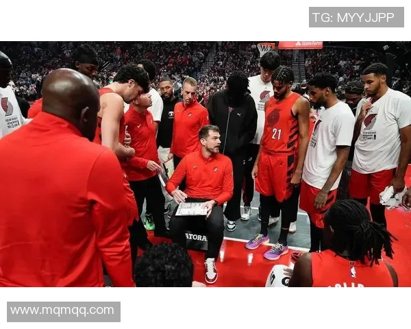 开拓者战绩惨淡,管理层紧急会议炒掉主帅成讨论焦点 开拓者战绩惨淡,管理层紧急会议炒掉主帅成讨论焦点